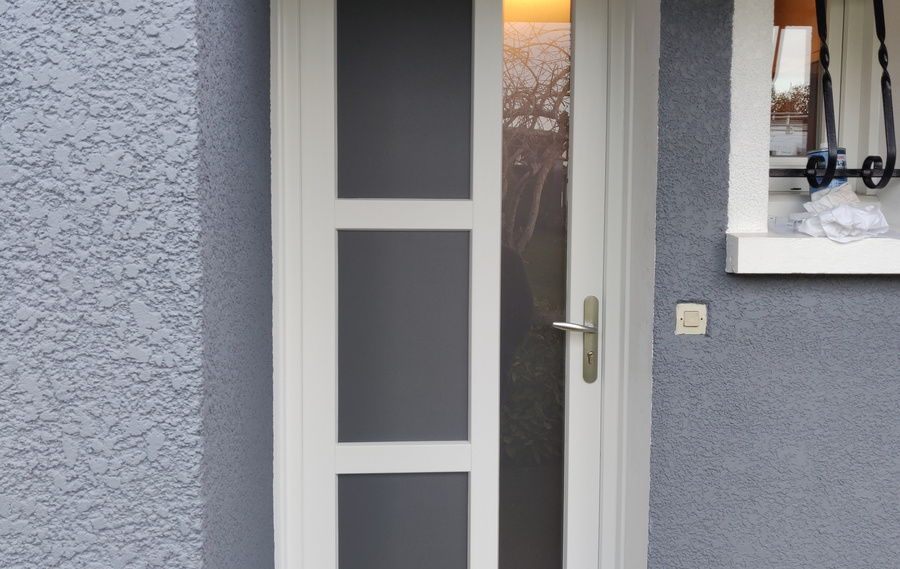 Notre gamme de portes d'entrée en PVC CLASSIQUE et PVC CONTEMPORAINE à Troyes